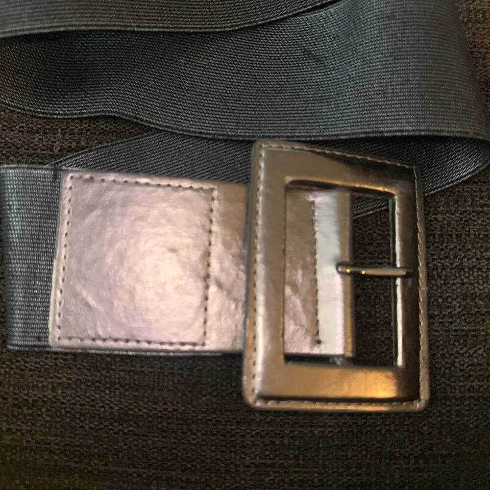 Womans XL 36-38” Black Wide Stretchy Belt Metallic Accents